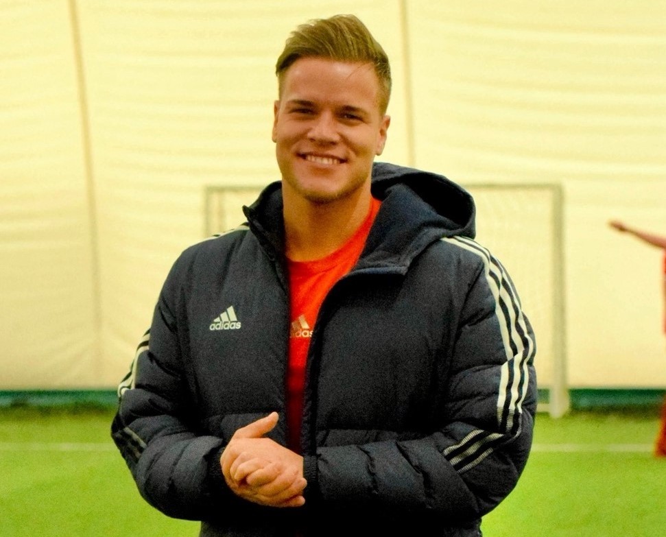 Валерий, руководитель Спортсферы
